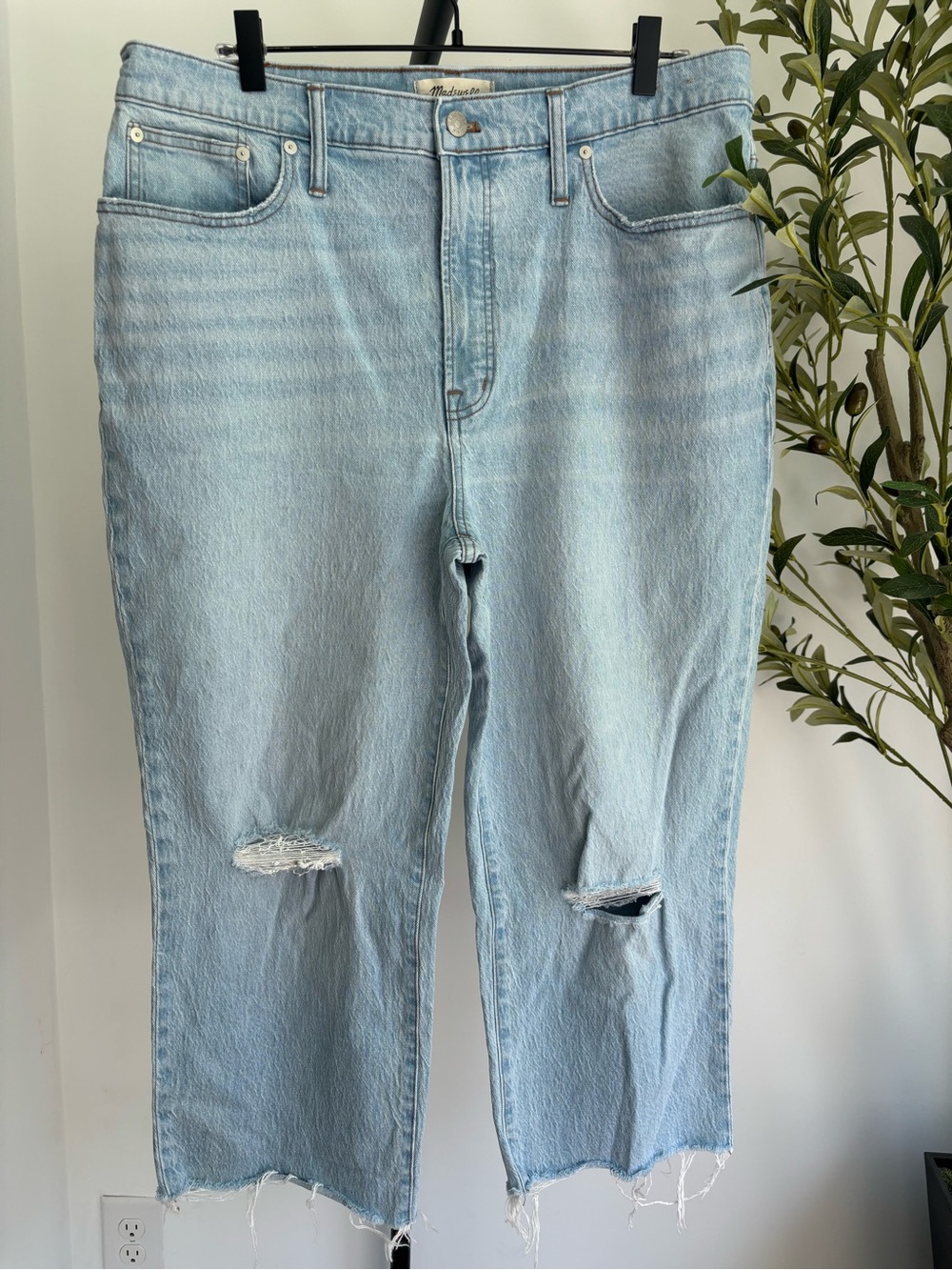 • [Madewell] Vintage Straight Jean •